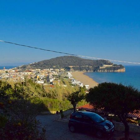 Apartamento Numeri Primi Gaeta Exterior foto